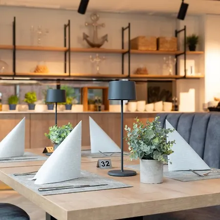 Meerzeiten Inklusive Externer Schwimmbad- & Saunanutzung Bensersiel